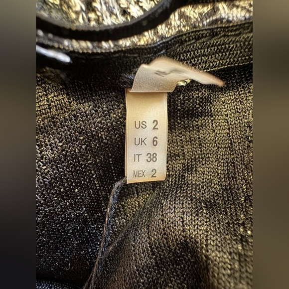 Tahari NWT Dress Sleeveless Mini Bodycon Reptile Print Grey/Black Size 2 - Picture 10 of 13